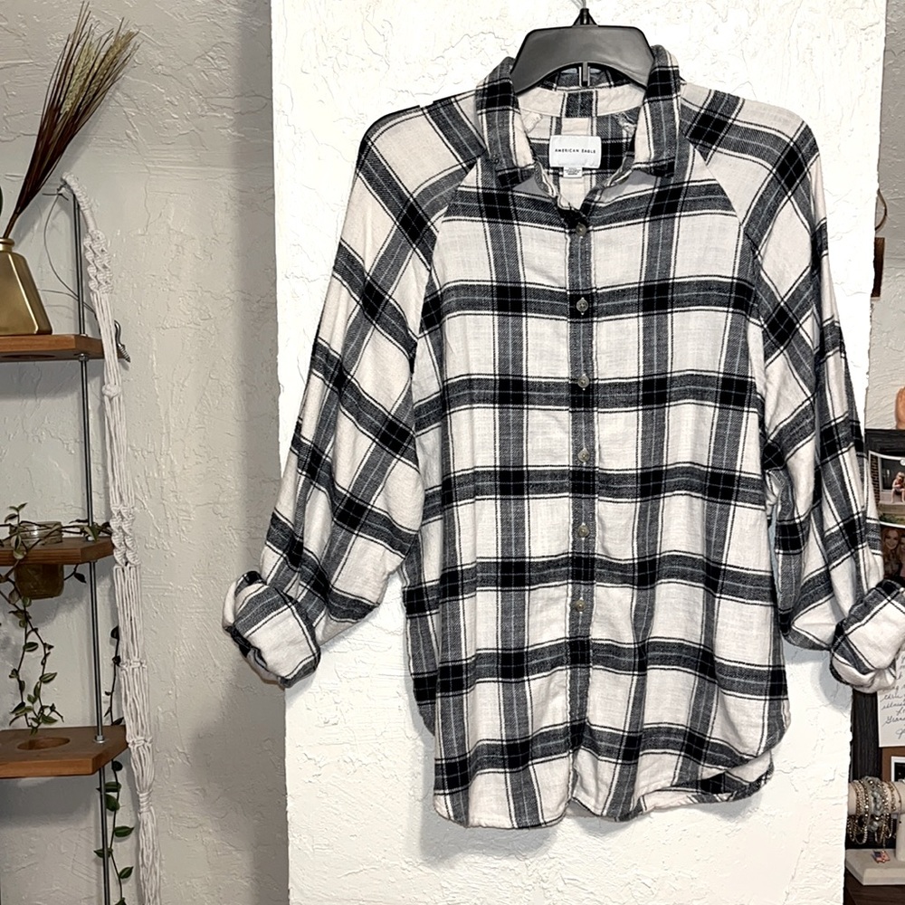 American Eagle slouchy flannel